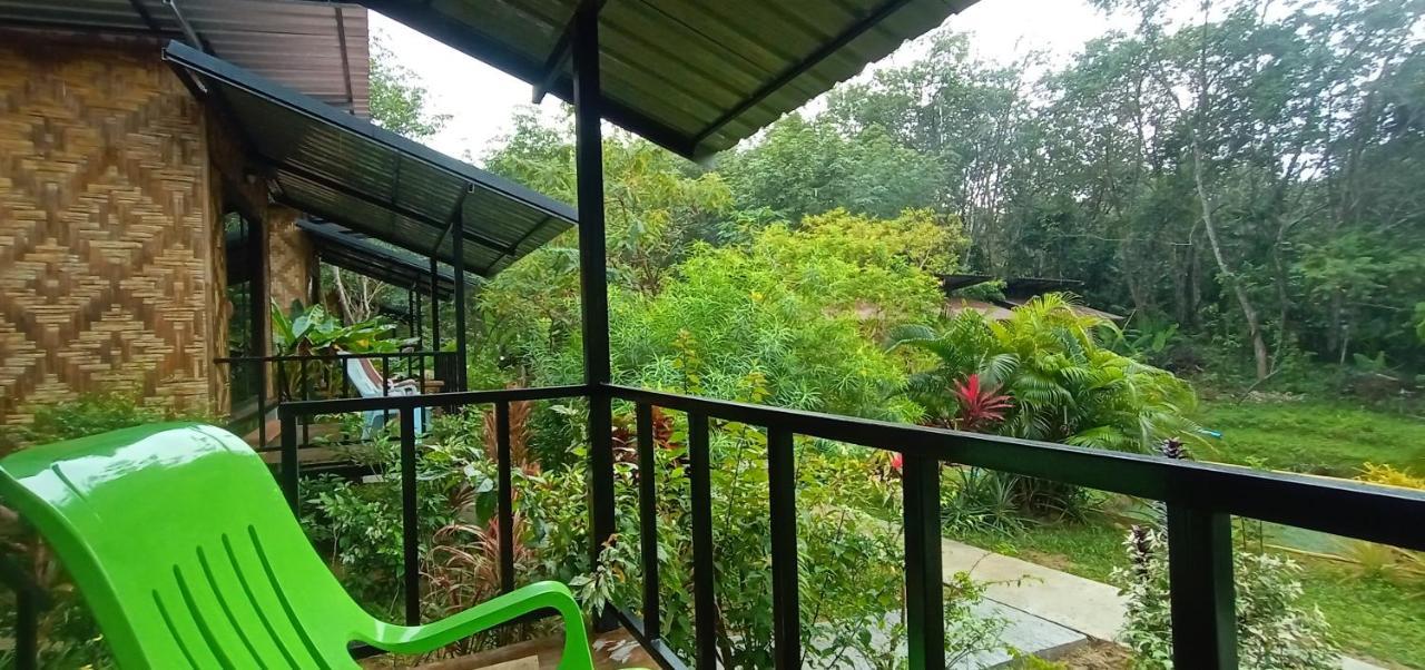 Bamboo Hut Bangalow Muk-sziget Kültér fotó